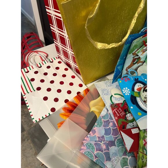 Assorted Christmas Decor Gift Boxes & Bags Wrapping Paper Various Seasons - Picture 4 of 8